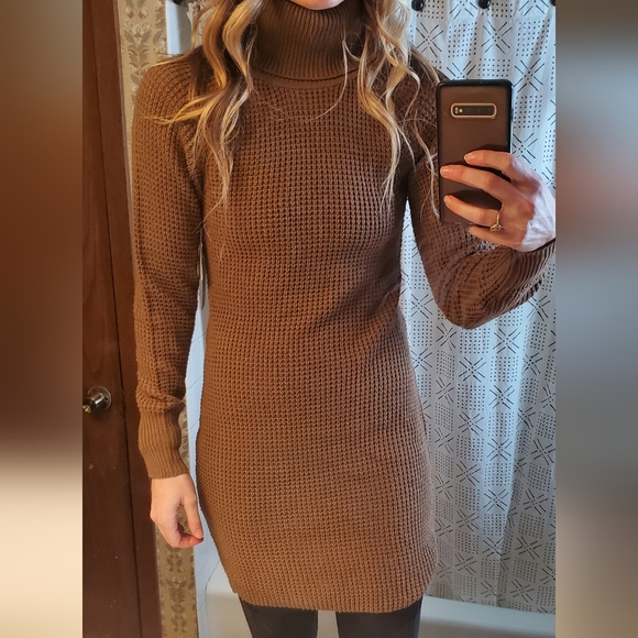BLACK TAPE BROWN RAGLAN-SLEEVED TURTLENECK SWEATER DRESS - Picture 3 of 4
